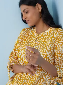 بلوز خردلی رنگ لُو