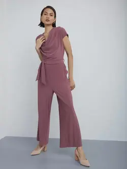 سرهمی ارغوانی رنگ وردروبه