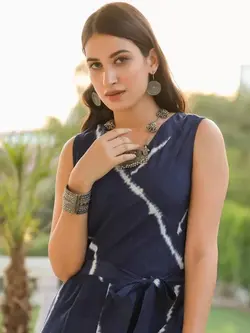 سرهمی سورمه ای رنگ طرحدار اسکاخی