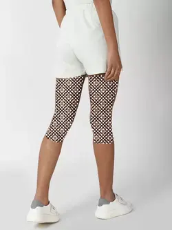 شلوارک سفیدرنگ گرافیکی فوراور