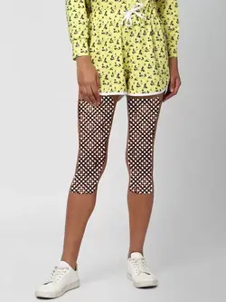 شلوارک زرد رنگ چاپدار فوراور