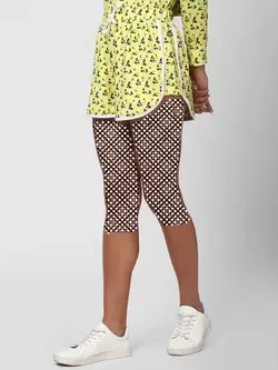 شلوارک زرد رنگ چاپدار فوراور