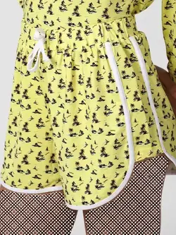 شلوارک زرد رنگ چاپدار فوراور