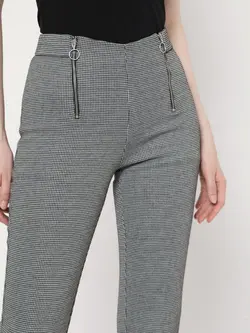 شلوار سیاه سفید طرحدار ورومودا