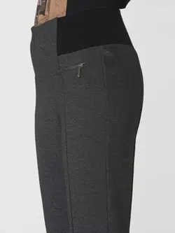 شلوار جذب رنگ خاکستری تیره ورومودا