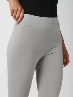 شلوار جذب خاکستری رنگ فوراور