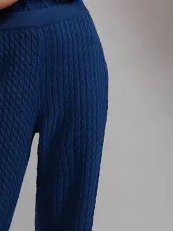 شلوار سورمه ای رنگ بافت توئنتی