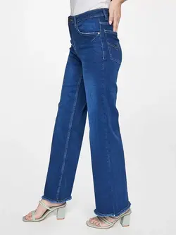 شلوار جین آبی رنگ اِی اِن دی