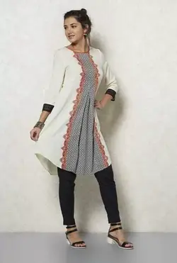 مانتو کرمی رنگ فیوژن