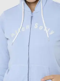 سویشرت رنگ آبی یخی نوشته دار آلن سولی