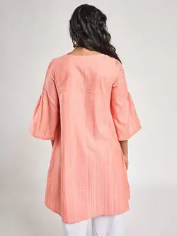 تونیک صورتی رنگ گلدوزی شده گلوبال دسی