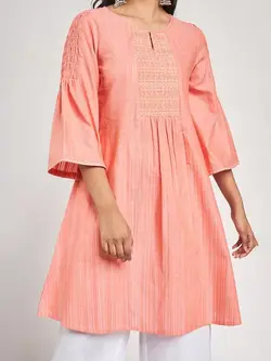 تونیک صورتی رنگ گلدوزی شده گلوبال دسی