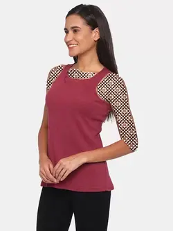 تاپ قرمز رنگ یقه تور زیوَم