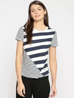 تیشرت چاپی راه راه سفید یقه گرد پِه پِه