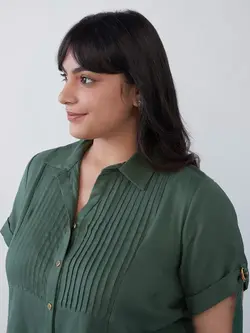 پیراهن سبز رنگ جیا