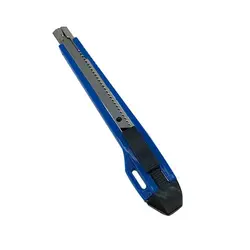 کاتر کوچک پلاستیکی