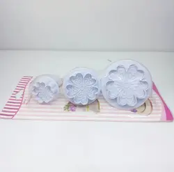 کاتر فشاری طرح گلبرگ قلبی (پک سه عددی) در 3 سایز مختلف