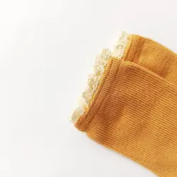 جوراب زنانه مدل لب گیپوری ساق دار