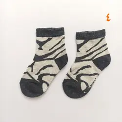 جوراب بچگانه طرح گورخر