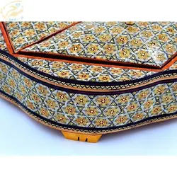 شکلات خوری خاتم کاری طرح گلی تخمه دار سه درب