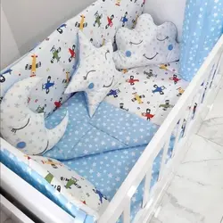 کوسن و گارد طرح دار مناسب تخت نوزاد