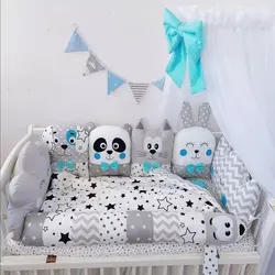 کوسن و گارد طرح دار مناسب تخت نوزاد