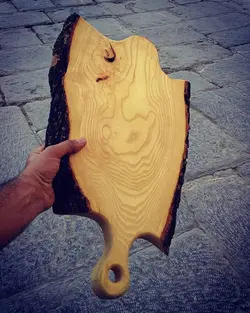 تخته های سرو زیبا و طبیعی چوب ون و توتBoards