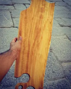 تخته های سرو زیبا و طبیعی چوب ون و توتBoards