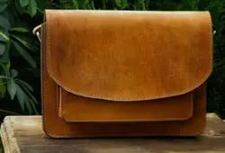 کیف چرم مدل بلوط