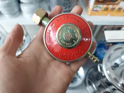 رگولاتور قابل تنظیم پرسی (نیمه قوی)