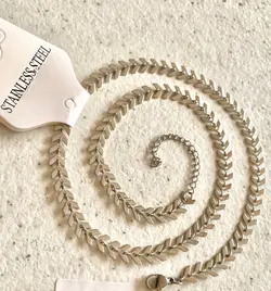 زنجیر گندمی طلایی و نقره ای