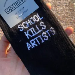 جوراب ساق بلند school kills artists مشکی