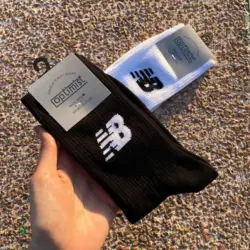 جوراب ساق بلند نیوبالانس سفید و مشکی