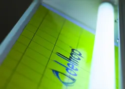 چراغ سایلنت جذب حشرات مدل دیواری ساده