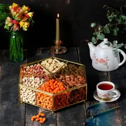 باکس شیشه ای شکلات و آجیل