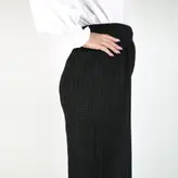 شلوار بافت زنانه مدل پانیا رنگ مشکی (ارسال رایگان)