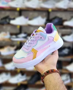 ونس نایک زنانه