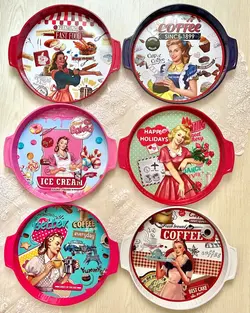 سینی دایره ای دسته دار طرح کلاسیک مادام- پاپ آرت