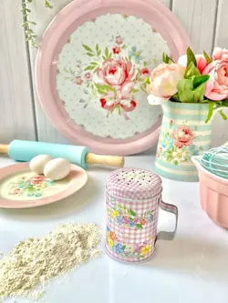 نمک پاش و ادویه پاش فلزی