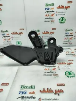 براکت جا پایه جلو سمت چپ همراه جا پایه (پدال دنده) موتور sym گالکسی na اصلی