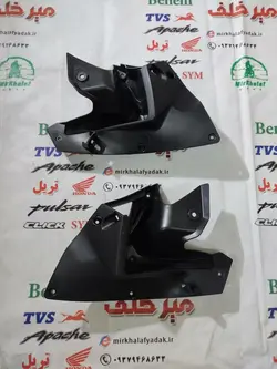 قاب (کاور فلاپ) داخل زیر بغل باله باک موتور بنلی 150 قدیم اصلی (سمت چپ)