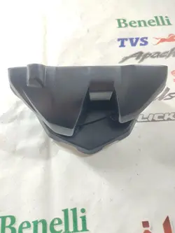 قاب (کاور فلاپ) زیر کیلومتر و دودی جلو موتور اپاچی 200 اصلی