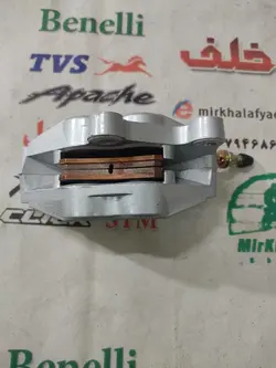 پمپ ترمز جلو روی دیسک موتور بنلی 300 دوسیلندر اصلی (سمت راست)