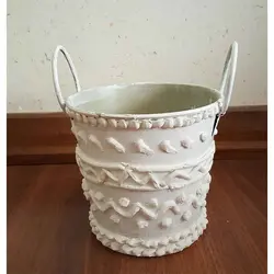 پتینه کاری روی سطل فلزی