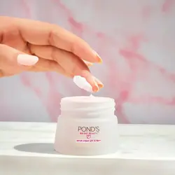 کرم روز White Beauty پونز White Beauty Pond's day cream