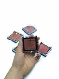 رژگونه مات نایس
