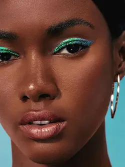 سایه چشم STAY WILD JELLY GLITTER – PEACOCK