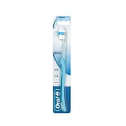 مسواک نرم اورال بی Oral B مدل 1.2.3