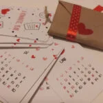 تقویم جیبی سال 1402 طرح عشق کد 102 - قیمت و خرید آنلاین - قاطی پاتی