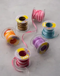 روبان باتیک ۷ میلیمتر (رول ۵۰ متری)